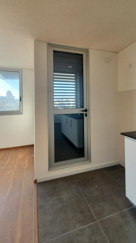 Imagen 4 de 13 de Apartamento, 1 Dormitorio Al Norte. H.