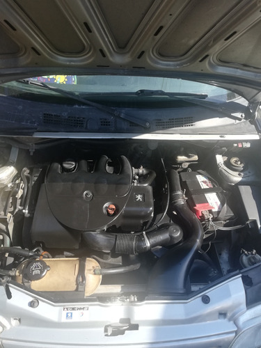 Imagen 14 de 15 de Peugeot Partner Furgon 1.9 Diesel Plc Confort 7 As