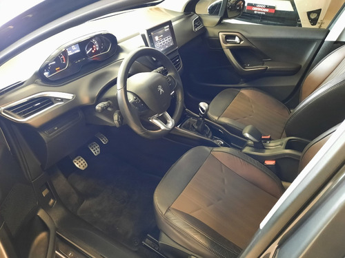 Imagen 13 de 15 de Peugeot 2008 1.6 Thp Sport Mt 2018