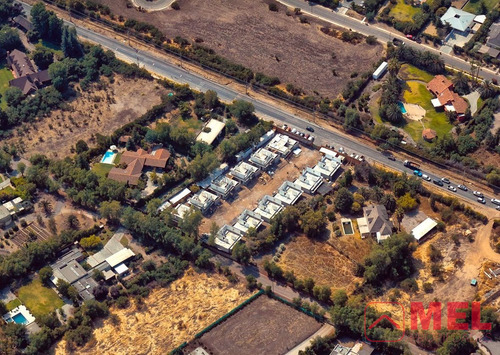 Casa Nueva En Venta De 3 Dorm. En Chicureo Piedra Roja