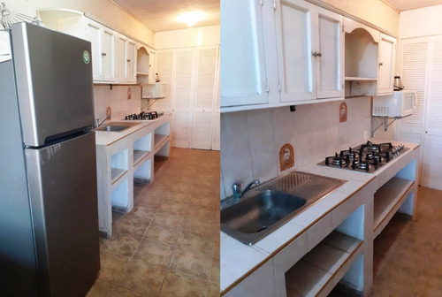 Imagen 5 de 11 de Teques Zona Dorada Vista Al Lago $2,500 La Noche 16 Personas