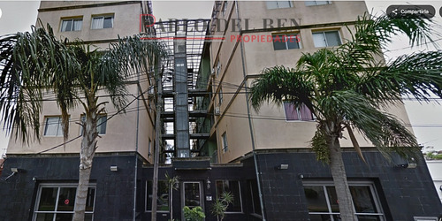 Departamento En Venta En Ramos Mejia De 3 Ambientes A 1 Cuadra De Av. De Mayo