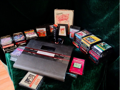 Atari 2800 Con 37 Cartuchos De Juego 