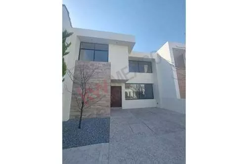 Venta De Casa En Tejeda Querétaro, Gran Oportunidad De Conseguir Casa Nueva  Y Con Una Super Ubic... | Metros Cúbicos