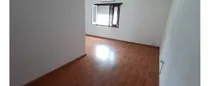 Comprar Alquiler En La Blanqueada,  1 Dormitorio Al Contra Frente, En Segundo Piso Por Escalera, Balcon, Gastos Comunes Bajos