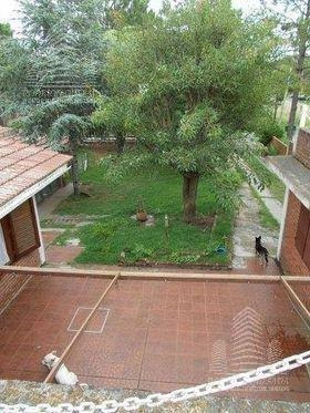 Imagen 3 de 9 de Casa En Lote Propio!!