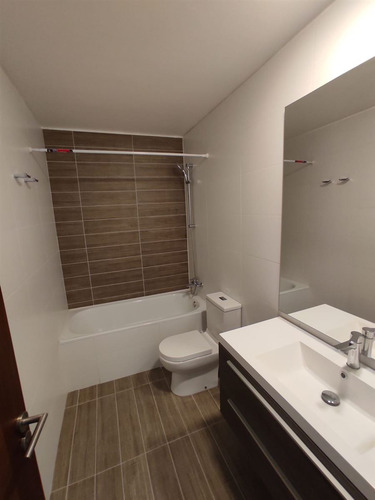Moderno Departamento En Venta - H. De Magallanes, Las Condes