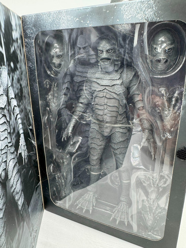 Creature From The Black Lagoon Blanco Y Negro Neca