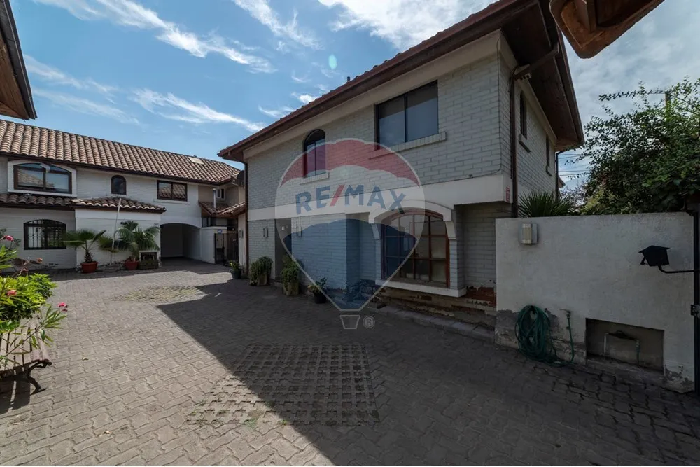 Imagen 3 de 29 de Comoda Casa En Condominio La Reina