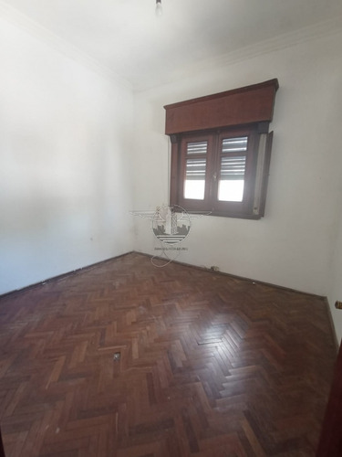 Imagen 10 de 25 de Venta Casa 4 Dormitorios En Palermo/ Parque Rodo