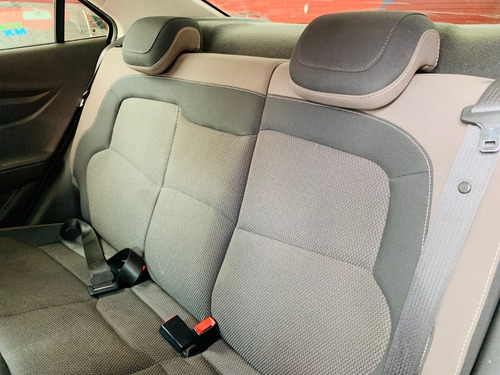 Imagem 9 de 12 de Chevrolet Prisma Lt 1.4 Flex 2015