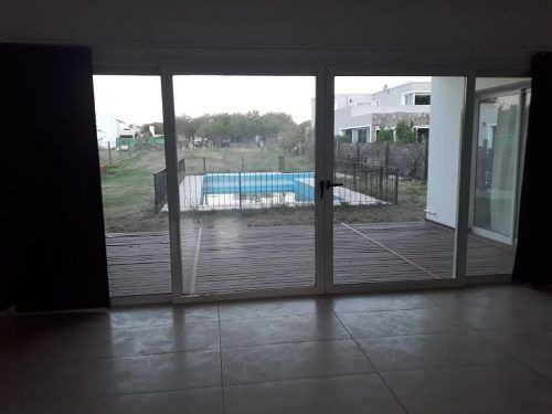 Casa En Venta En Barrio Cerrado La Pancha I