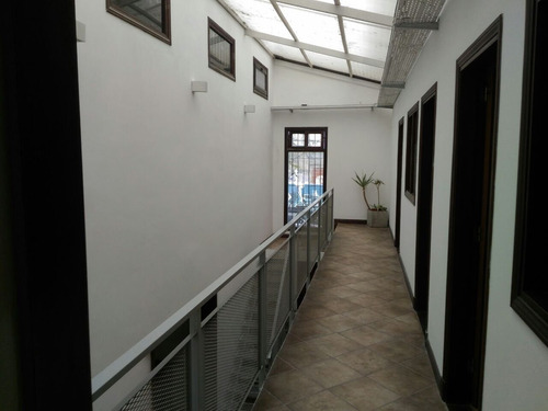 Imagen 1 de 9 de Alquiler Oficinas Zona 25 De Mayo Y Funes