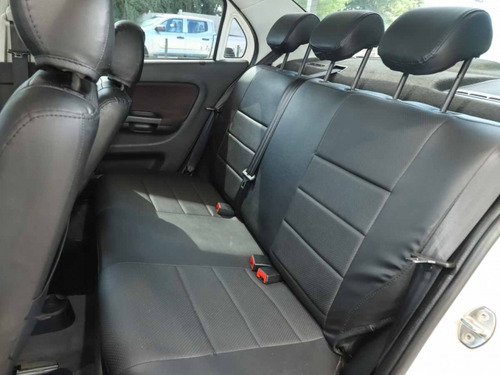 Volkswagen Voyage 1.6 2021