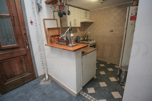 Imagen 12 de 27 de Venta- P.h De 3 Ambientes Con Habitación Auxiliar En Planta Baja - Caballito