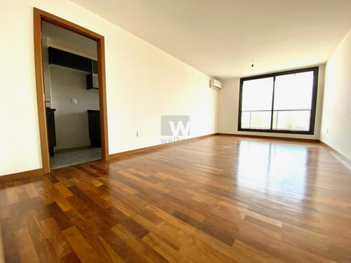 Imagen 2 de 17 de Venta Apartamento Tres Dormitorios, Garage, Pocitos