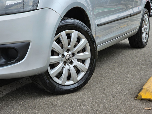 Volkswagen Fox 1.0 Mi Total Flex 8V 5p