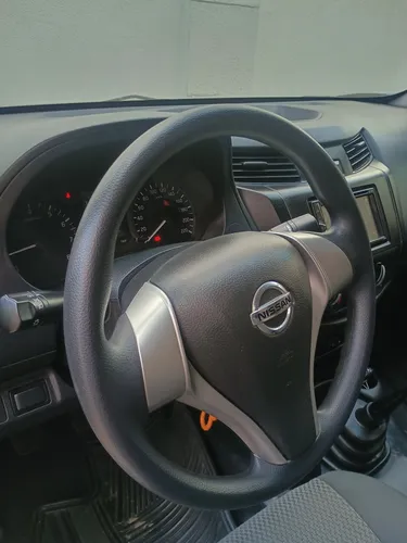 Nissan Frontier Estaca
