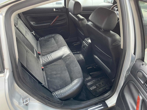 Volkswagen Passat Blindado Rb3