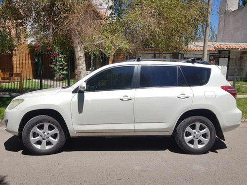 Toyota Rav4 2.4 4x4 At 2011