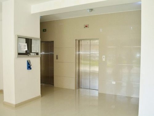 Imagen 8 de 13 de A La Venta Apartamento En Res. Doral Country, El Rincón, Naguanagua. Código.: Ata-905