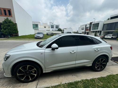 Audi Q3 2.0 Sportback 40 Tfsi S-line 220hp Dsg