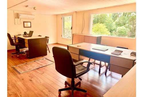 Imagen 25 de 30 de Casa 5 Ambientes Con Lote De 16951.00 Mts Para Construir