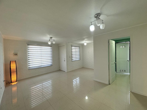 Arriendo Casa En Condominio 2hab 2ba San Pedro De La Paz
