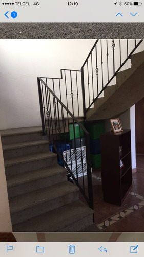 Vendo Casa Amplia, Sala Doble Altura En Juriquilla