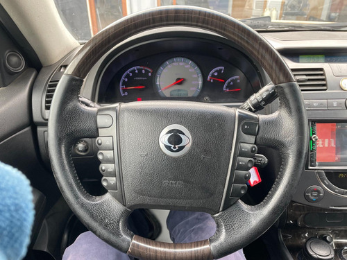 Ssangyong Rexton 2.7 Hdi 4x4 At 2012