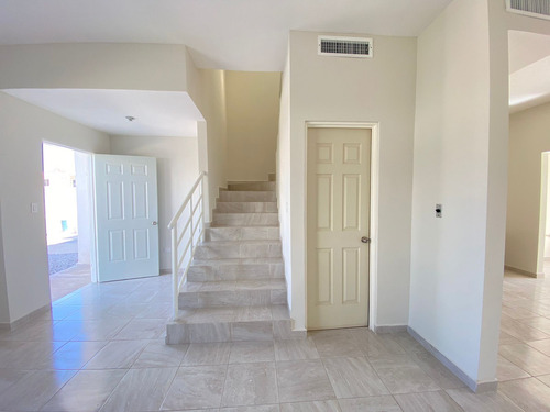 Casa En Venta En Las Torres, Torreón
