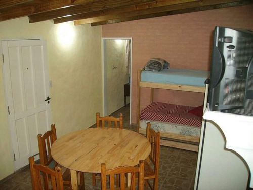Imagen 9 de 12 de Departamentos Lo De Eva Alquiler Por Día En Tandil