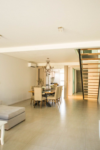 Imagen 4 de 14 de Cañuelas -hermoso Duplex En Venta