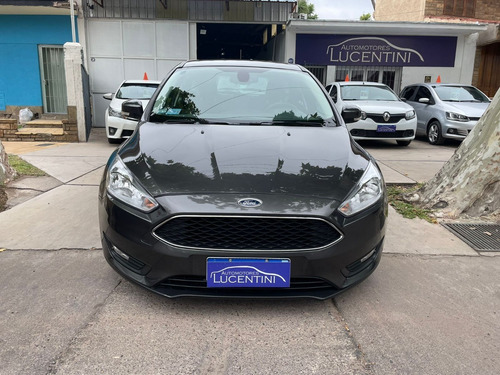 Ford Focus III 1.6 S