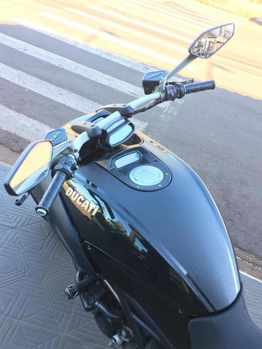 Ducati 1198 Black