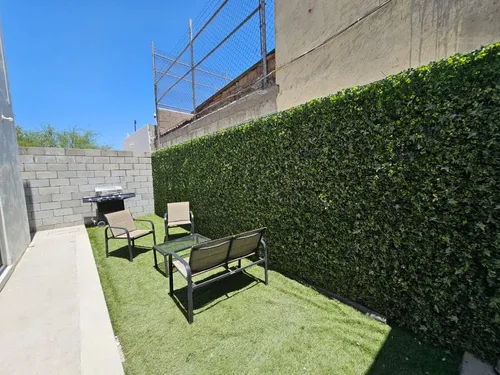 Casa En Venta En Residencial Meridiano