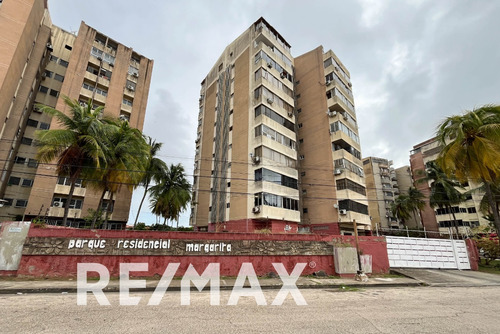 Re/max 2mil Vende Apartamento En Parque Res. Margarita, Urb. Jorge Coll, Mun. Maneiro, Isla De Margarita, Edo. Nueva Esparta