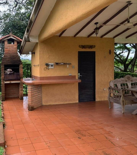 Hermosa Mini Finca Con Piscina En Safari Carabobo En Venta Fp 253793