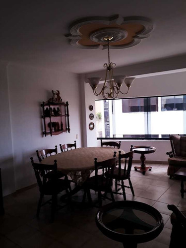 Venta Apartamento 247 M2 Altos Del Parral