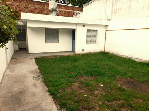 Casa + Departamento En B° San Vicente