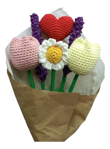 Ramo De Flores Surtidas Al Crochet Para San Valentín N°3