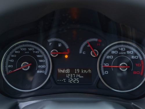 Fiat Palio Palio 1.6 MPI ESSENCE 16V FLEX 4P MANUAL