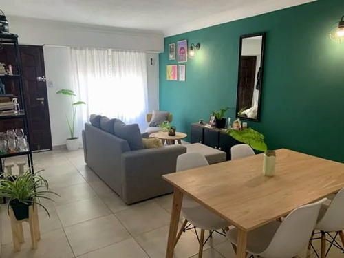 Venta Casa 3 Ambientes Con Parque Y Cochera 