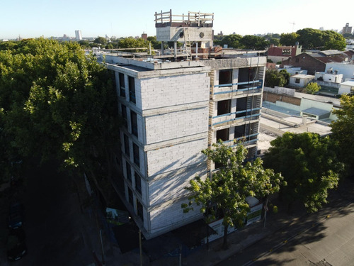 Imagen 9 de 28 de Venta Pozo // Edificio Verdes De Hocquart -2 Dorm + Balcón + Patio. Piso 1