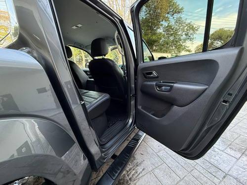 Volkswagen Amarok HIGHLINE TDI V6