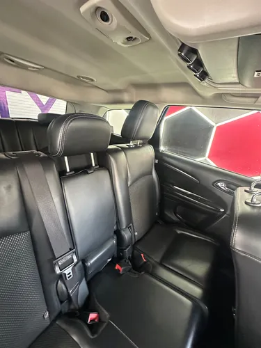 Dodge Journey 2.4 Sxt 7 Pasajeros Lujo At