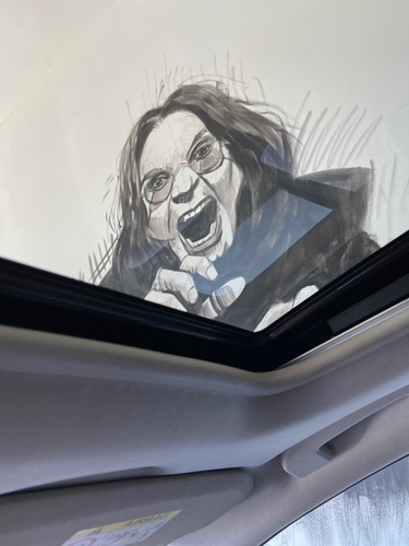Imagen 12 de 25 de Citroen C4 Lounge Feel Pack 10 Años 1.6 Hdi 2018