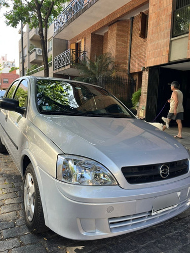 Imagen 14 de 15 de Chevrolet Corsa 2005 1.8 Gl Pack 2