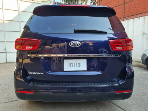 Kia Sedona 3.3 V6 Ex Pack At