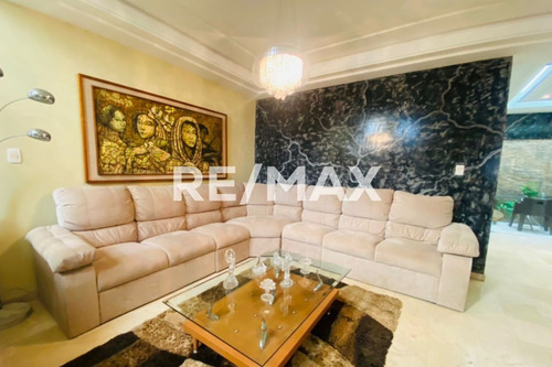 Imagen 7 de 8 de Casa Amoblada De Lujo En Venta De Oportunidad Con Financiamiento En Zona Norte Maracaibo